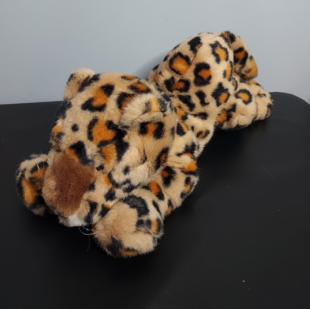 Vintage MJC International 1988 Cheetah